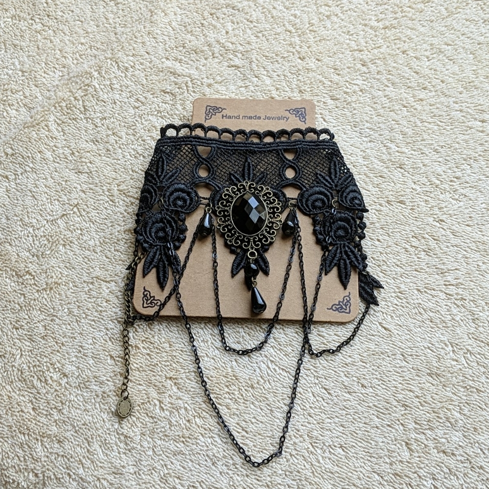 🎁3/$15 NWT black lace choker
